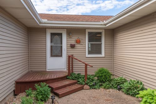 702 North St, Swygert, IL 61764-1428