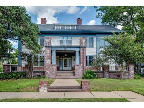 610 29th St, Bryan, TX 77803-4063