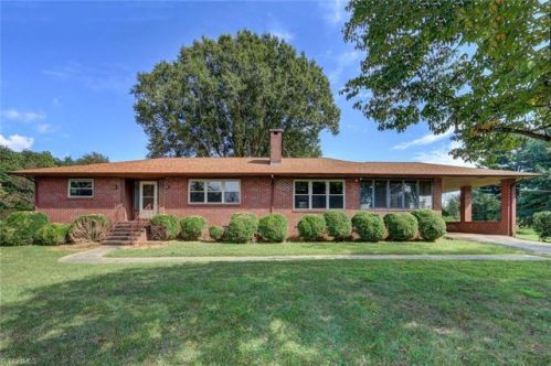 315 Mccoy Rd, Reidsville, NC 27320-6733