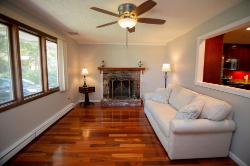 13 Emerson Rd, Nashua, NH 03062-2593
