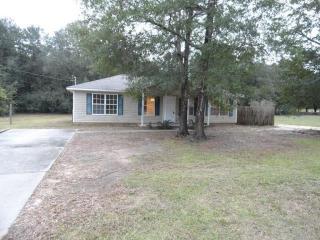 5568 Jones St, Milton, FL 32570-2323