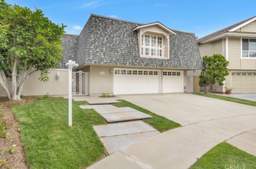 3996 Myra Ave, Los Alamitos, CA 90720-2245