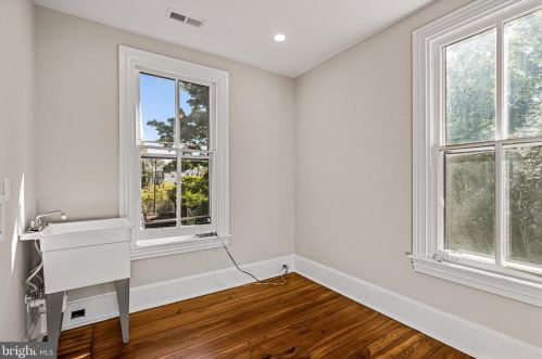 115 Washington Ave, Tavistock NJ  08033-3320 exterior