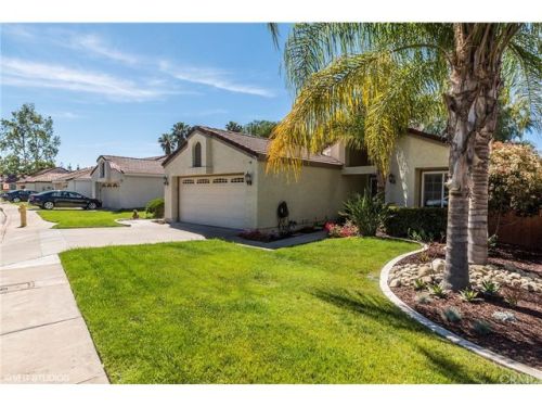 1306 Running Creek Ln, Upland, CA 91784-7910