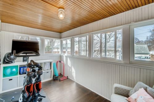 141 Cretin Ave, Saint Paul MN  55104-5702 exterior
