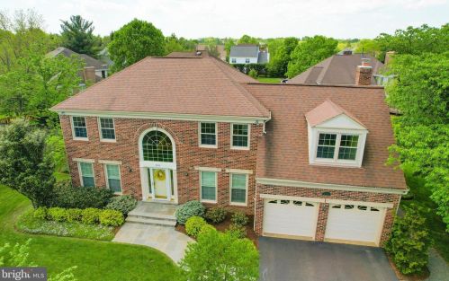 2638 Paddock Gate Ct, Herndon, VA 20171-2900