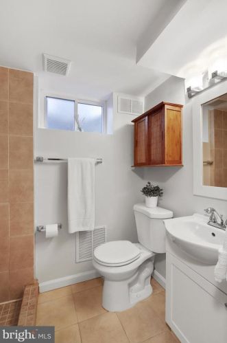 1810 Tilton Dr, Silver Spring MD 20902-4010 exterior