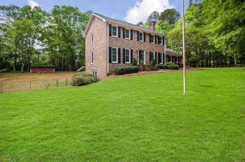 584 Conyers Rd, Mcdonough, GA 30252-2714