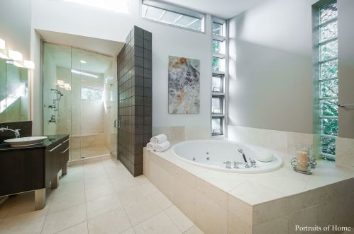 11300 79th St, Willowbrook IL  60527-5107 exterior