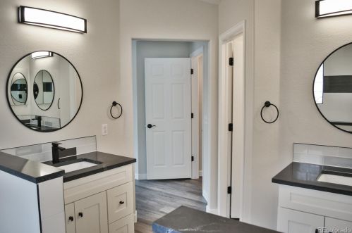 22878 Belleview Pl, Denver CO  80015-6557 exterior