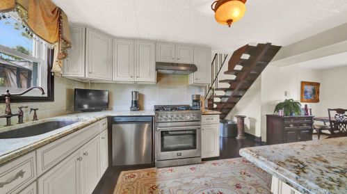 223 Seabury Rd, Lemont IL  60440-2411 exterior