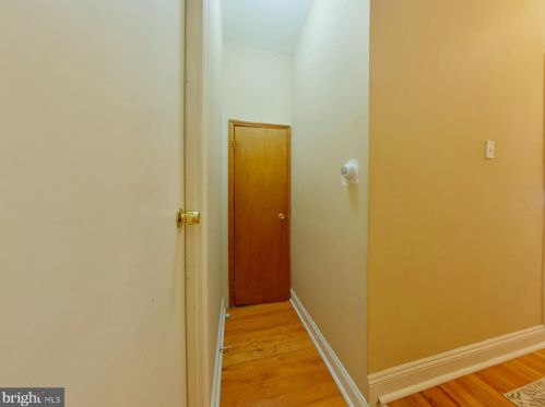 2001 13 St, Philadelphia PA  19148-5503 exterior