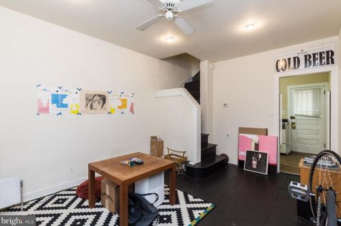 2408 Manning St, Philadelphia, PA 19103-5524