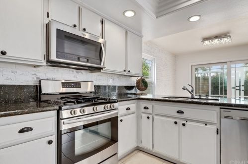 2 Wadsworth, Irvine CA  92620-3722 exterior