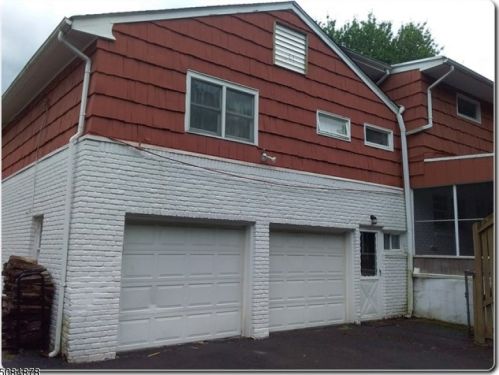 229 Robin Hood Rd, Mountainside, NJ 07092-1334