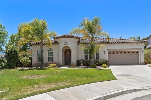 31395 Bluebeech Ct, Temecula, CA 92592-4008
