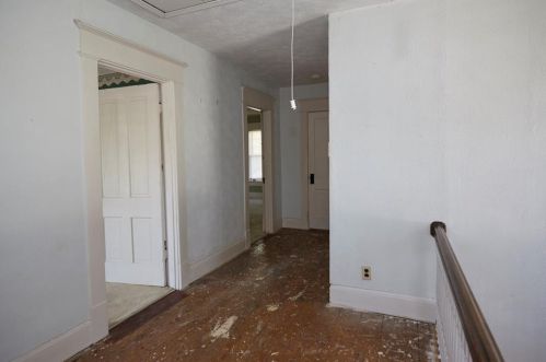 1406 6th Ave, Fort Worth TX  76104-4354 exterior