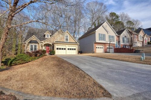 416 Middle Valley Ln, Holly Springs, GA 30189-2547