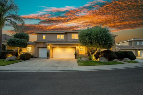 3149 Roland Garros Ln, Modesto, CA 95355-8438