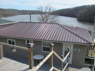 2698 Minnehaha Dr, Stover, MO 65078-1663