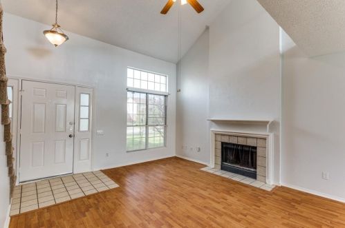 2529 Creekwood Ln, Fort Worth TX  76123-1111 exterior