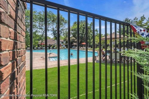 178 Old Orch Ln, Tinton Falls NJ 07712-2570 exterior