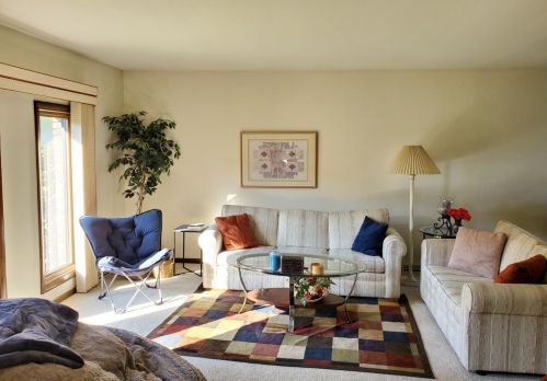 1523 Howard Ct, Hobart IN  46342-5637 exterior