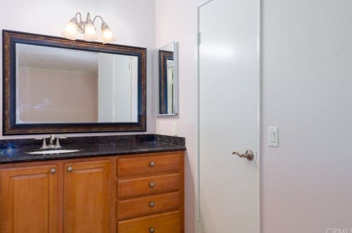 6219 Woodsboro Ave, Anaheim CA  92807-2346 exterior