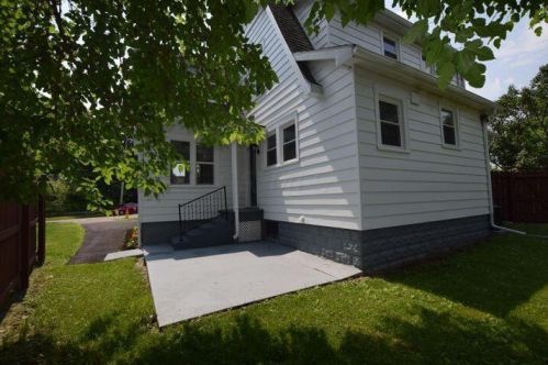 252 Circle Dr, Springfield OH  45503-3300 exterior