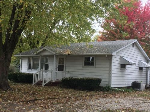 336 Walnut St, Sheffield, IL 61361-9735