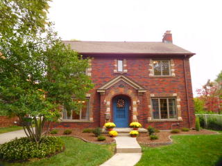 2220 Meadowwood Dr, Toledo, OH 43606-3155