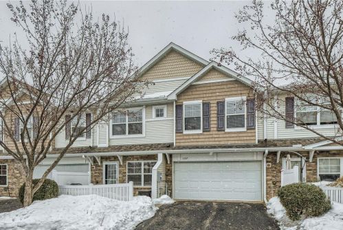 3397 Maureen Ln, Stillwater, MN 55082-6797