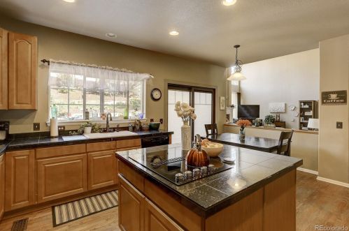 11782 Larkspur Dr, Parker CO 80134-7130 exterior