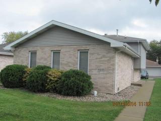 15235 Chicago Rd, Dolton, IL 60419-2518