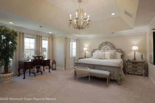 9 Majestic Dr, Tinton Falls NJ 07724-4760 exterior