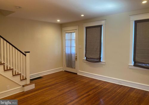 108 Whitman Ave, Camden, NJ 08108-3211