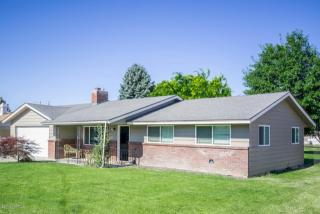 512 38th St, Yakima, WA 98901-1215