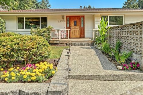13708 70th Pl, Redmond, WA 98052-9428
