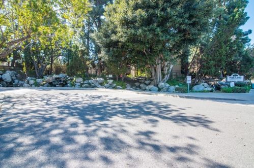 2534 Macarthur Blvd, Santa Ana CA  92704-7128 exterior