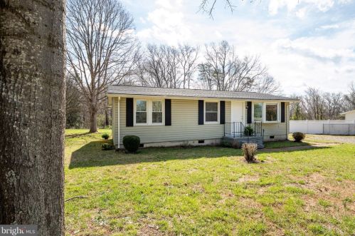 10215 Catharpin Rd, Spotsylvania, VA 22551-4503