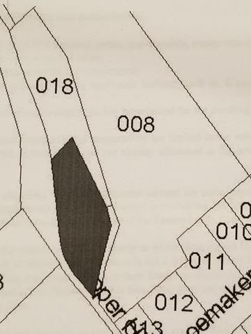 5 Cooper Hill Rd, Pittston, PA 18644-1001