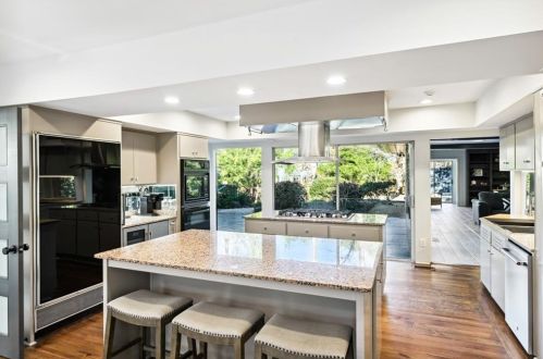 1108 Judith Way, Atlanta GA  30324-2905 exterior