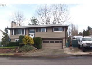 656 La Mesa Ct, Damascus, OR 97030