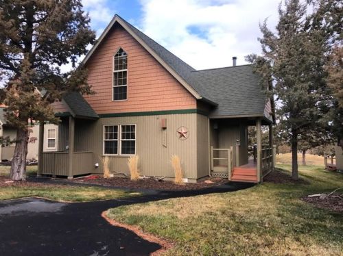1640 Cinnamon Teal Dr, Eagle Crest, OR 97756-8989