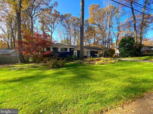 41 Sunset Dr, Severna Park, MD 21146-3229