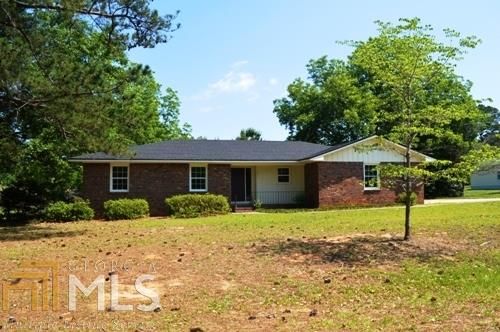 203 Lamar Dr, Bonaire, GA 31005-3814