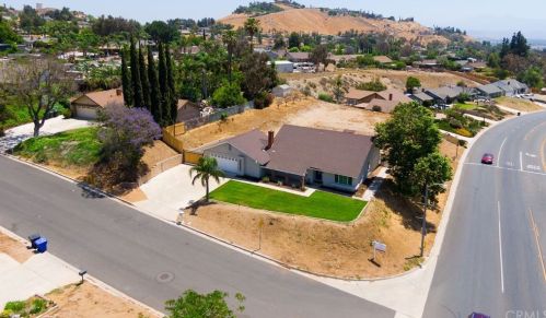 7548 Sundance Dr, Riverside CA  92509-5420 exterior