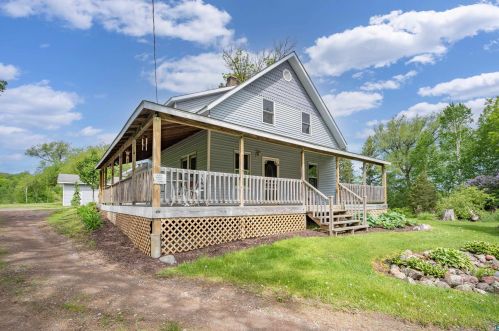 3539 Solway Rd, Duluth, MN 55810-9503