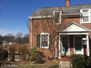 4230 32 St, Arlington VA  22213-1607 exterior