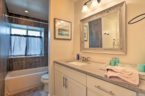 10412 Weaver Cir, Englewood CO  80111-5616 exterior